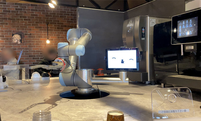 [Japan's First] AI Robot Barista Brews Coffee at Cave de Terre Ebista Nishinomiya Cafe Robot