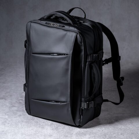 サンワサプライ、マチを約9cm広げて22Lから35Lになるビジネスリュック発売