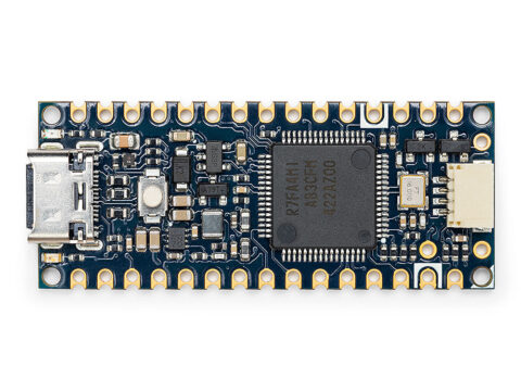 Arduino Nano R4を解説 32ビット化でメモリ8倍、従来Nanoとの違いと注意点