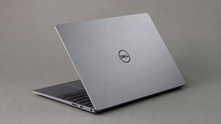 Dell「XPS 13」が日本上陸 15万4800円から、12.7mmでシリーズ最薄最軽量に