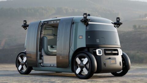 Amazon傘下のZoox、ロボタクシーを刷新 商用化を前に内装と車外装備を改良