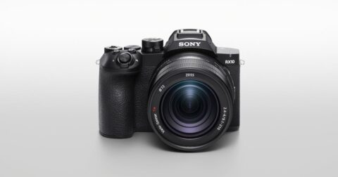 ソニー「RX10 V」発表 9年ぶり刷新の24-600mm万能カメラ、AI認識AFで動く被写体に強く