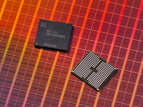 SAMSUNG、AIメモリ新構想「zHBM」を公開 400層超の「V10 BV-NAND」も業界初披露