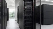 AI開発基盤のイメージ（GPUサーバーラック、AI生成イメージ）